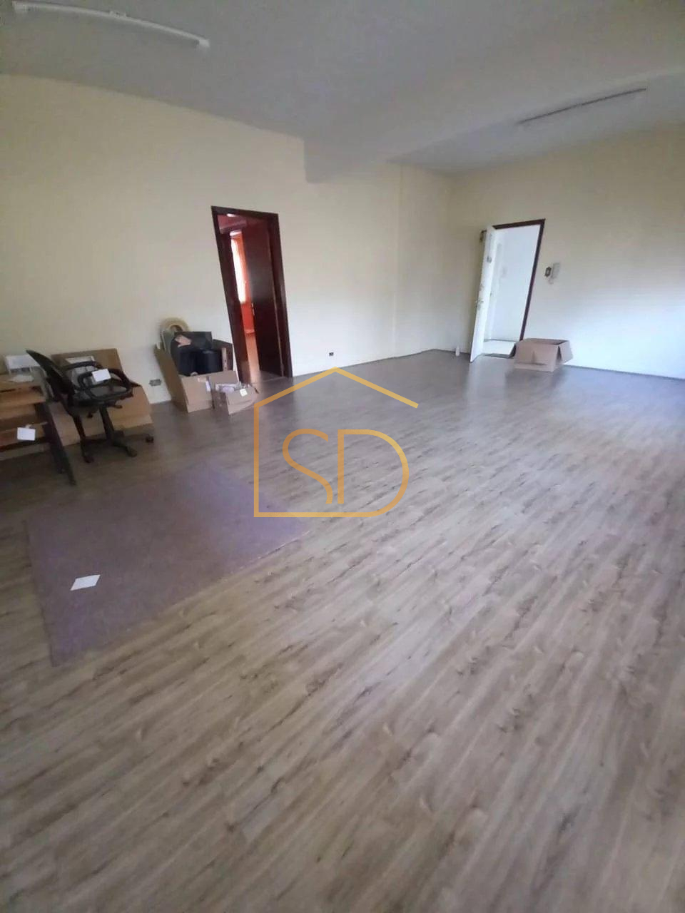 RESERVADO - 2 Salas amplas, comercial 110m², à venda em Curitiba, Centro - Solange Delfim Consultora de Imóveis