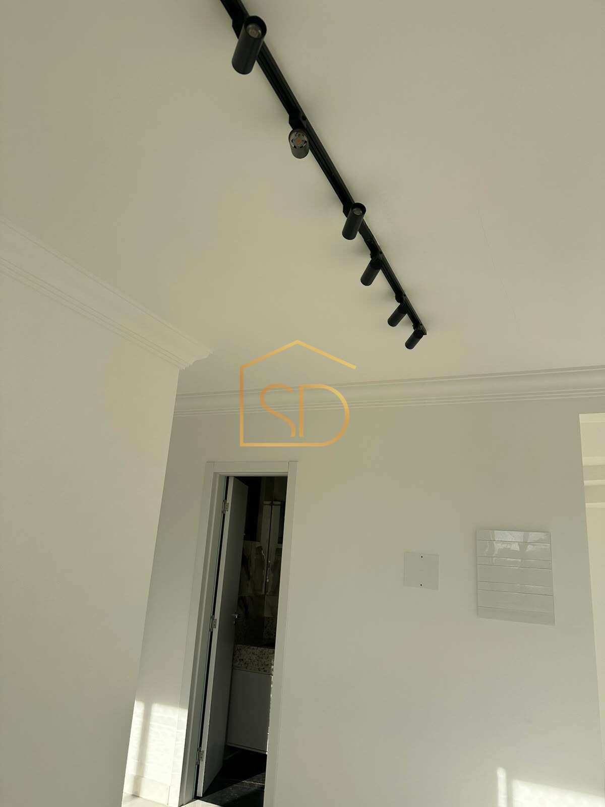Apartamento Cobertura para locação com 3 quartos sendo 2 suítes, 130m², em São José dos Pinhais, Centro - Solange Delfim Consultora de Imóveis