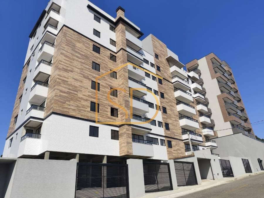 Apartamento Cobertura para locação com 3 quartos sendo 2 suítes, 130m², em São José dos Pinhais, Centro