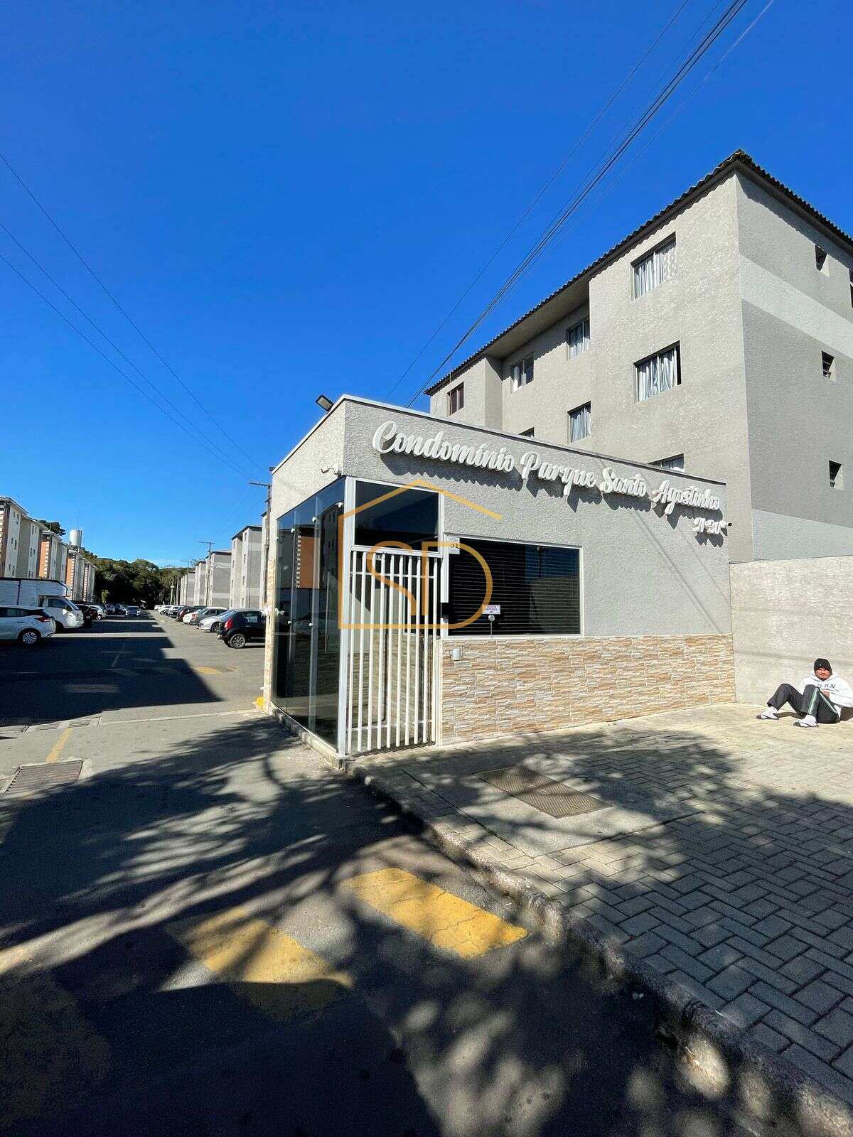 Apartamento para alugar, no Condomínio Parque Santo Agostinho,com 2 quartos em São José dos Pinhais, Ouro Fino. - Solange Delfim Consultora de Imóveis