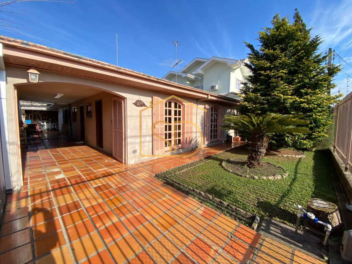 Casa à venda, no Conjunto Urano em São José dos Pinhais, Afonso Pena, com 4 quartos, 120m² - Solange Delfim Consultora de Imóveis