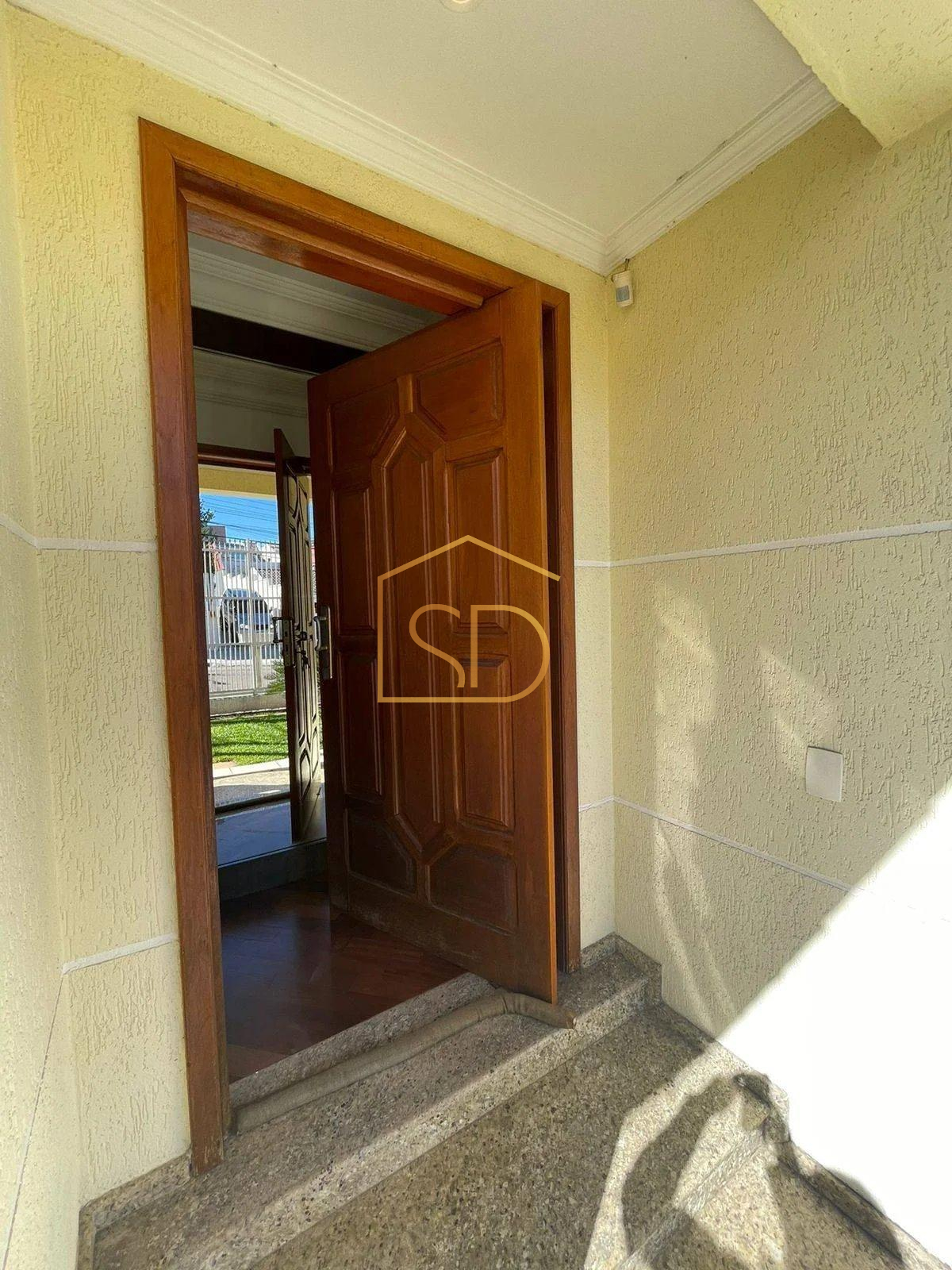 Linda Casa Alto Padrão com 3 quartos 1 suíte, 207,32m², à venda em São José dos Pinhais, Aristocrata - Solange Delfim Consultora de Imóveis