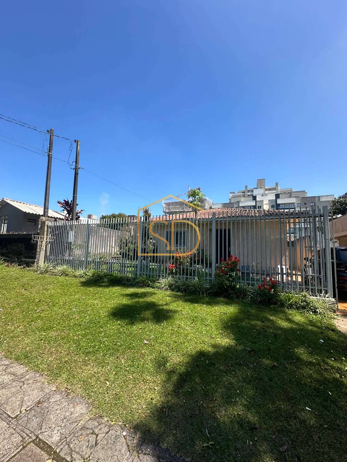 Casa Comercial para alugar com 120m² 5 vagas em São José dos Pinhais no bairro São Pedro. - Solange Delfim Consultora de Imóveis