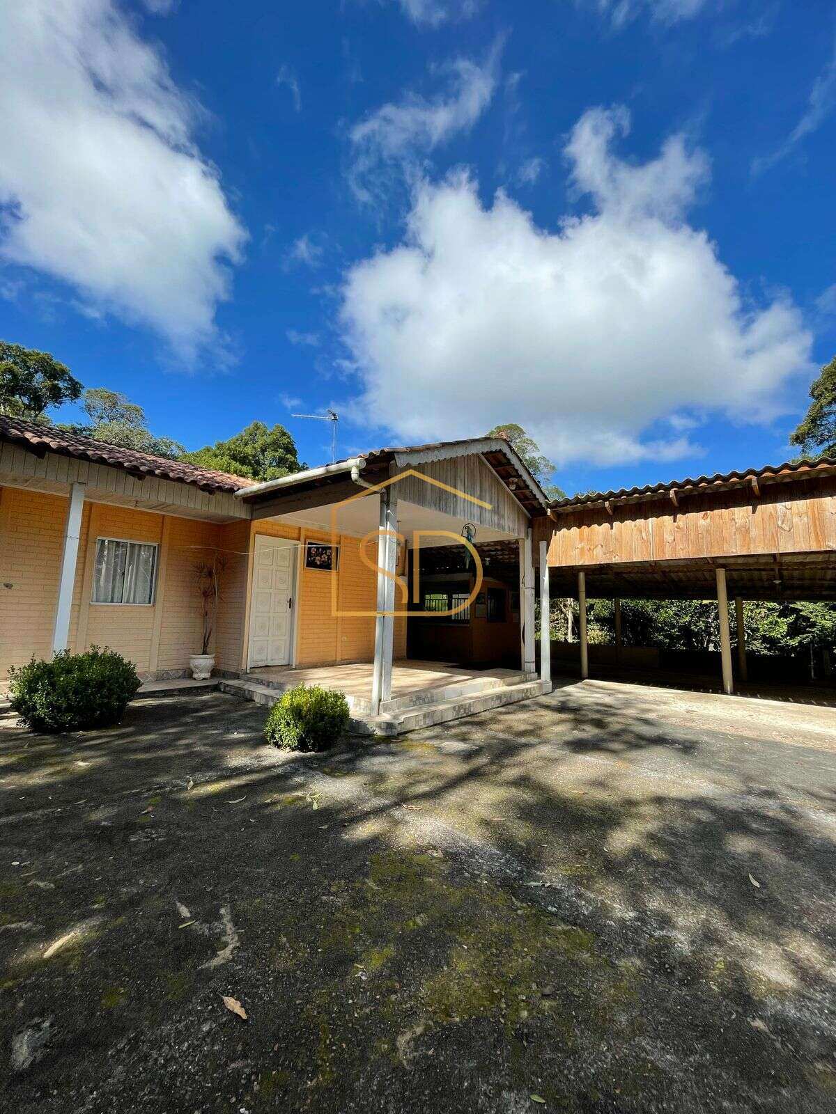 Chácara  5 à venda com 2 quartos 1 suíte, 130,00m² , no Condomínio Sol Nascente , Tijucas doSul, terreno de 5000m² - Solange Delfim Consultora de Imóveis