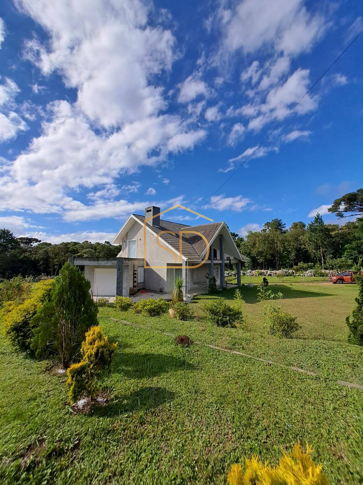 Espetacular Chácara com 7.996,60m² e Linda Casa 300m²,4 quartos no Condomínio Sol Nascente , à venda em Tijucas do Sul, Rio de Una - Solange Delfim Consultora de Imóveis