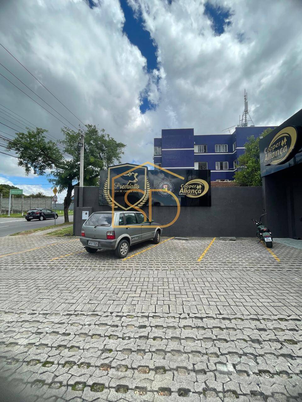 Excelente Ponto comercial com 200m² à venda para Investimento em São José dos Pinhais, Afonso Pena - Solange Delfim Consultora de Imóveis
