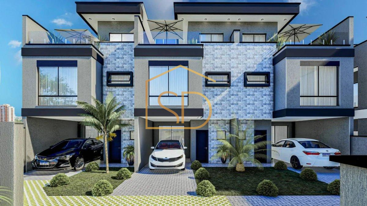 Maravilhoso Sobrado Triplex com 3 quartos 1 suíte, varanda e jazuzzi, 150m², à venda em Curitiba, Cajuru - Solange Delfim Consultora de Imóveis
