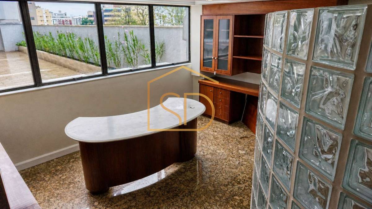 OPORTUNIDADE EM CURITIBA: Conjunto Comercial para alugar no Edifício Renaissance,175,63m² com 7 salas no Juvevê - Solange Delfim Consultora de Imóveis