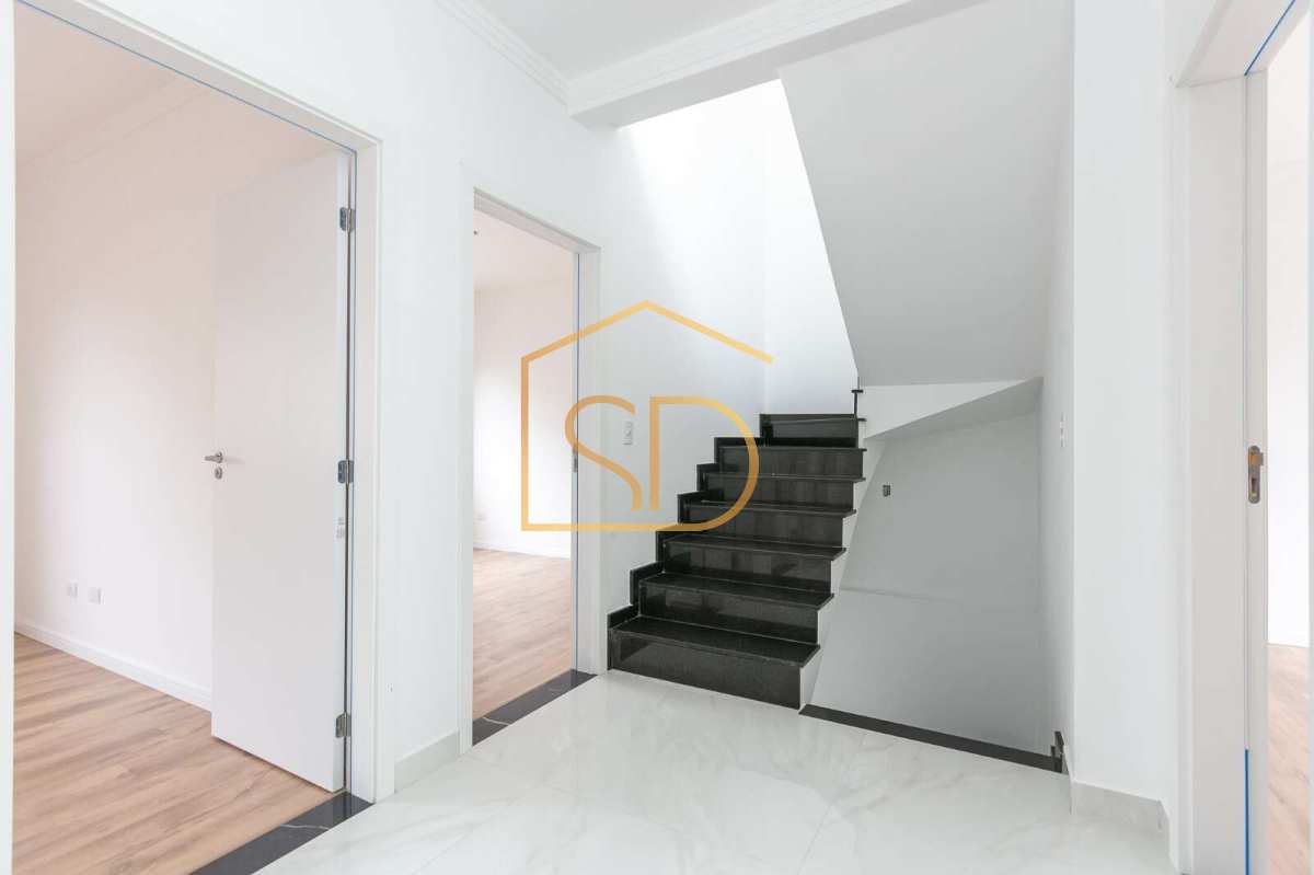 RESIDENCIAL DE JULIA – SOBRADO NOVO - - Solange Delfim Consultora de Imóveis