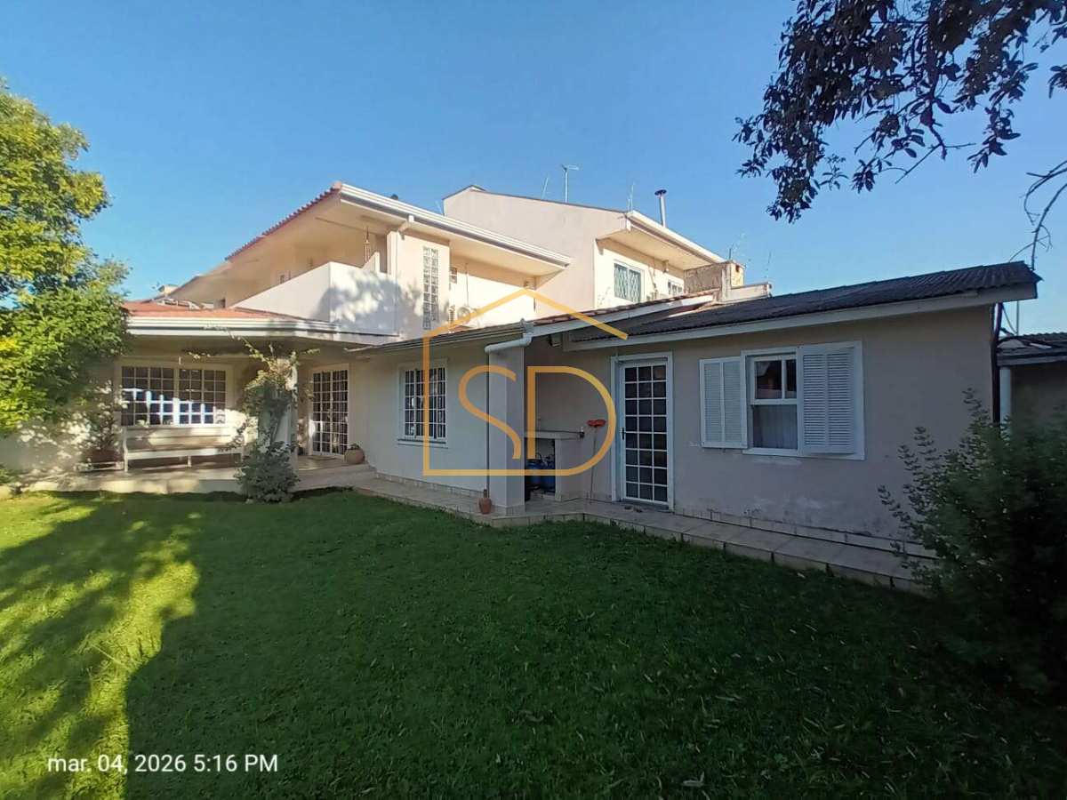 Sobrado à venda com energia solar com 3 quartos, 226m² no Aristocrata em São José dos Pinhais . - Solange Delfim Consultora de Imóveis